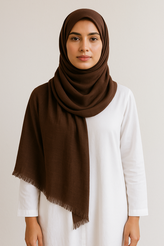 Turkish Lawn : Brunette